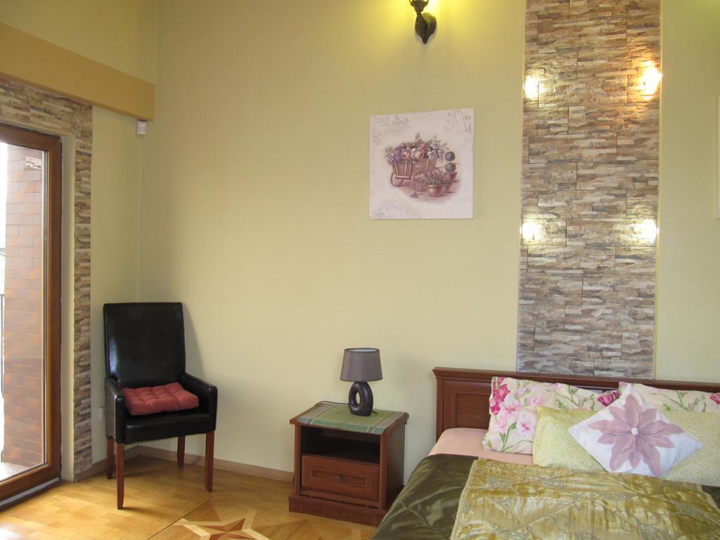 View Apartment Семицвіт Lviv Exteriör bild